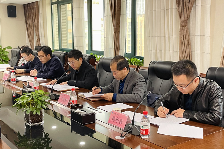 省委組織部、省國資委對糧農(nóng)集團進行2020年度目標責任綜合考核