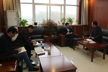 農墾集團黨委書記、董事長王桂欣到基層督導“兩學一做”學習教育工作